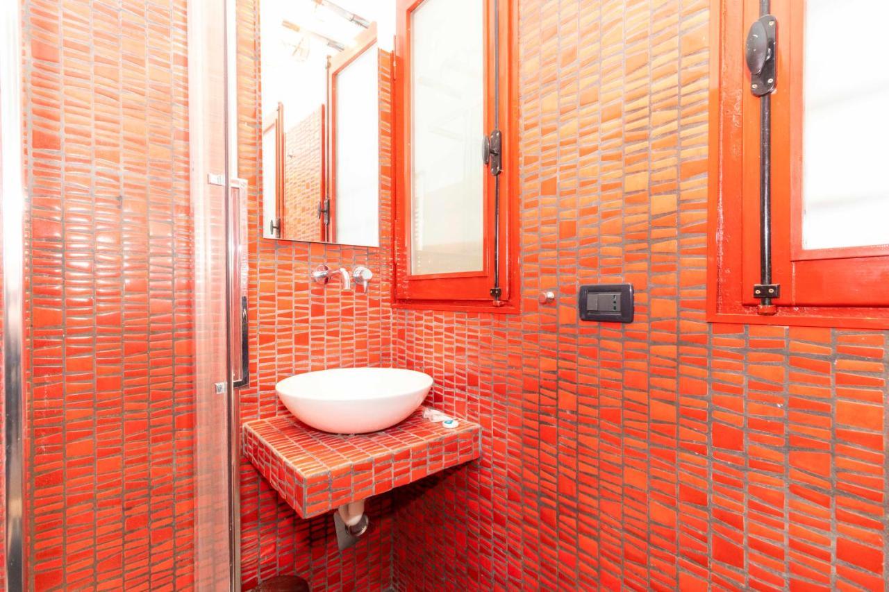 Piazza Vittorio Veneto Central Apartment Турин Экстерьер фото